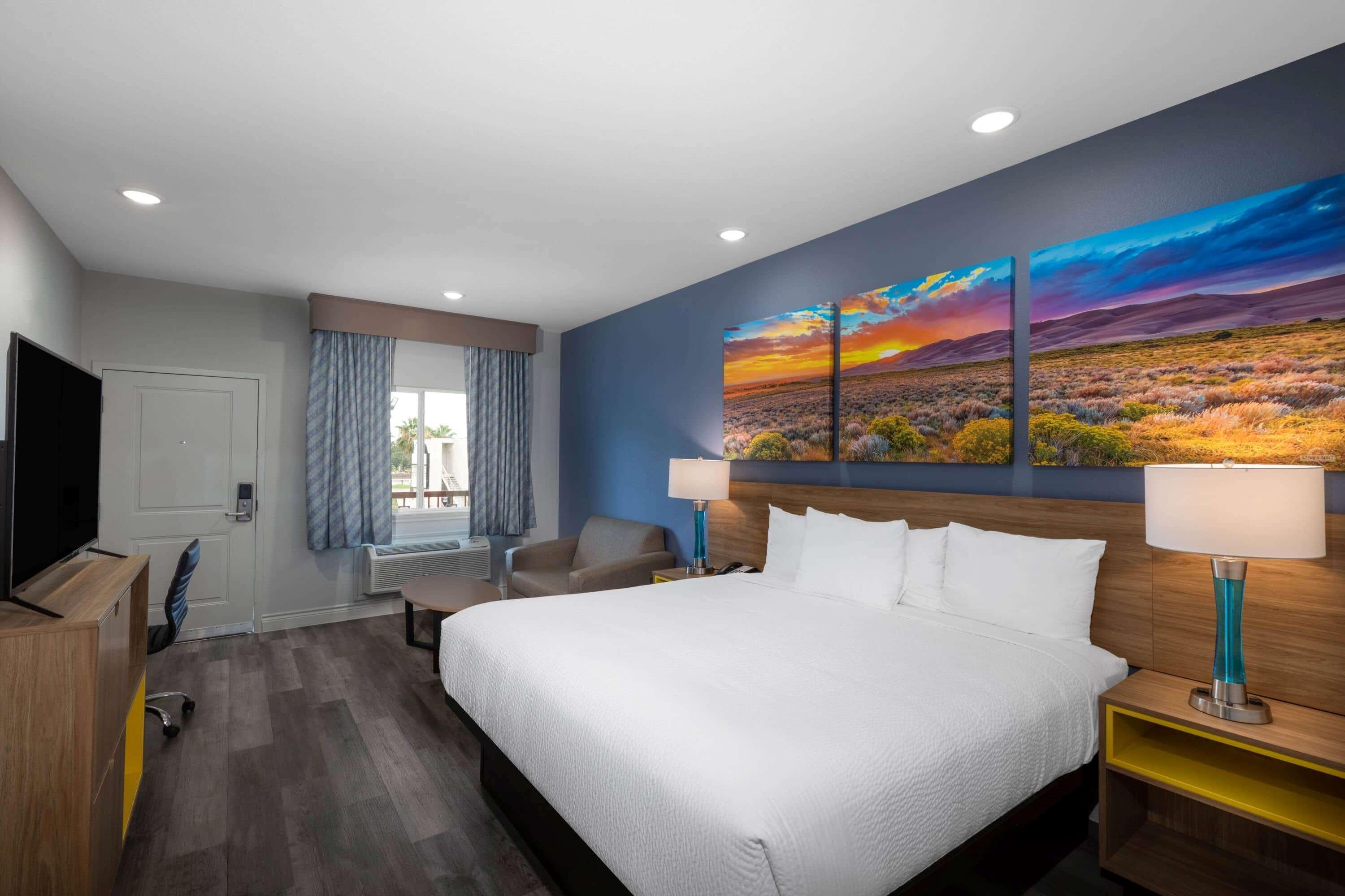 Days Inn & Suites By Wyndham Downtown/University Of Houston Exterior photo